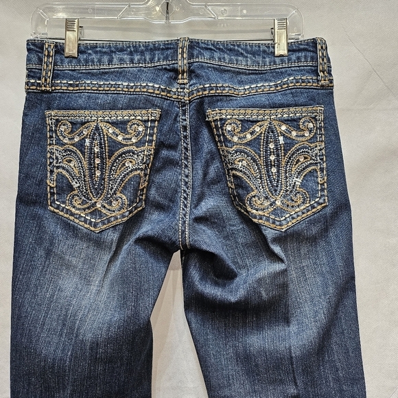 Wrangler Ultra Low Rise Rock 47 Embroidered Pocket Heavy Startched Jeans Sz 5/6 - Picture 4 of 6